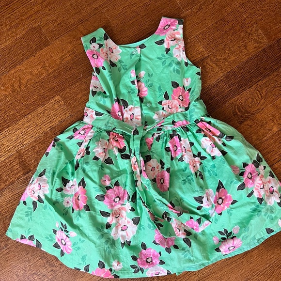 Girls Easter / Spring Dress Green Floral - Picture 2 of 4